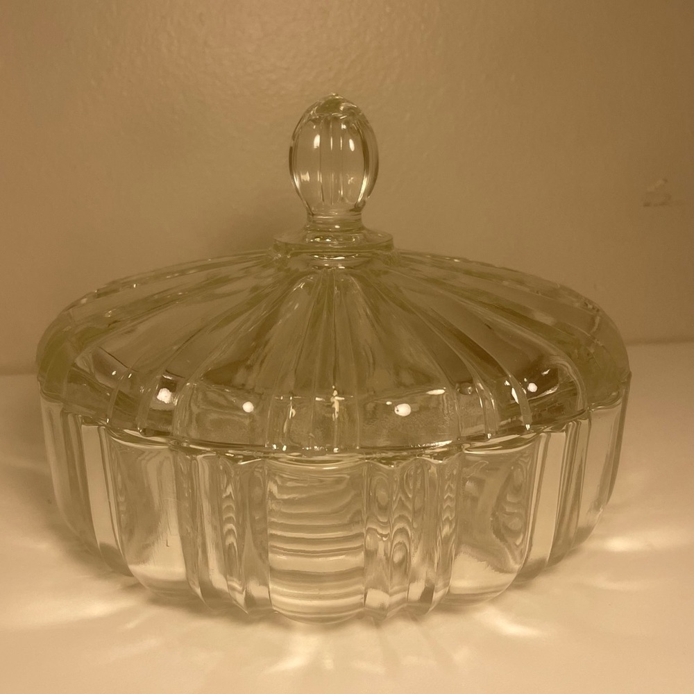 Crystal Glass Candy Dish with Lid, Old Cafe, 1940's Original Anchor Hocking